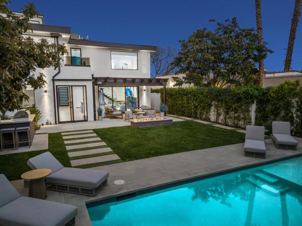 Curson Modern Villa Los Angeles Exterior photo